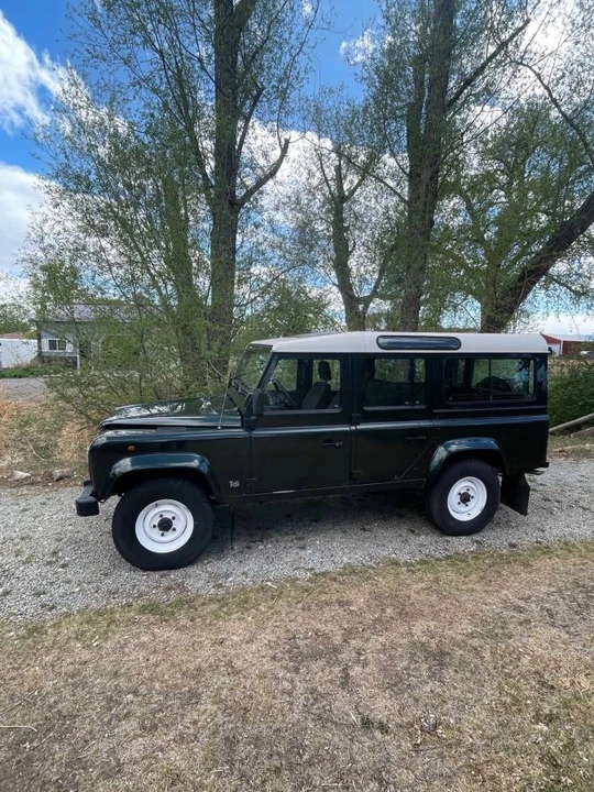 1996 Land Rover Defender 110 - Image 4 of 15