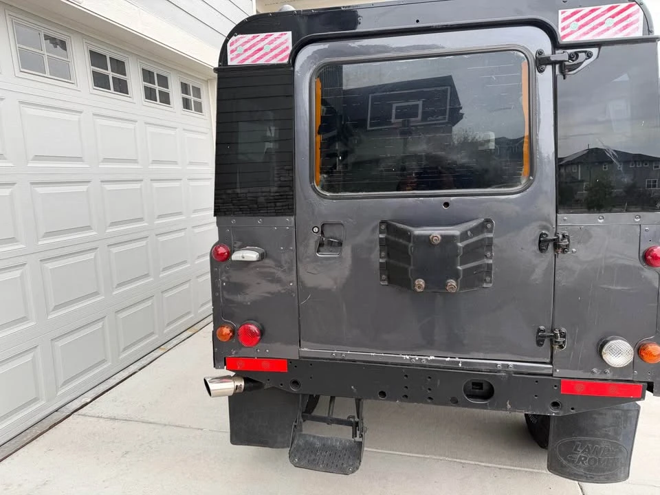 1996 Land Rover Defender 110 - Image 4 of 7