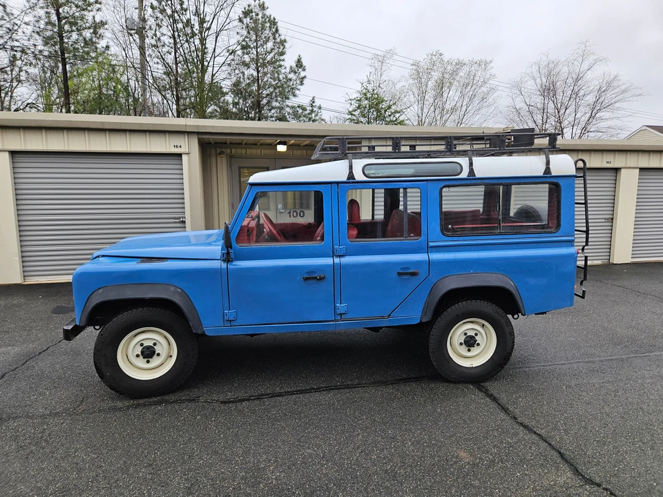 1996 Land Rover Defender 110 - Image 10 of 31