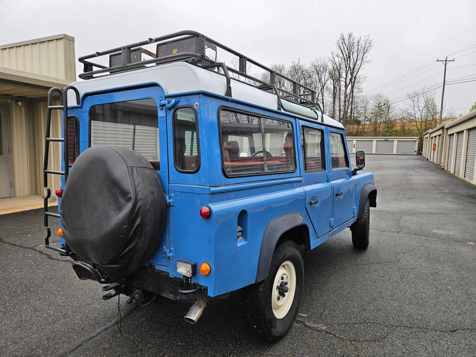 1996 Land Rover Defender 110 - Image 17 of 31
