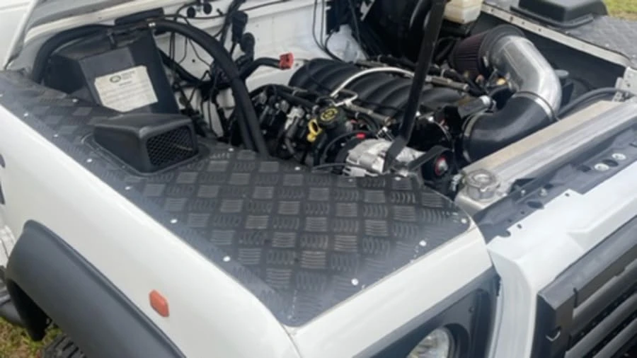1996 Land Rover Defender 110 - Image 16 of 21