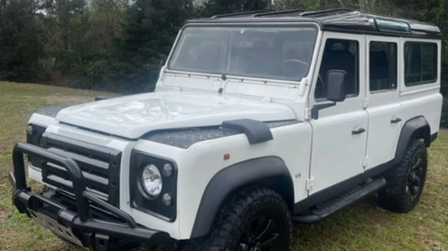 1996 Land Rover Defender 110 - Image 18 of 21