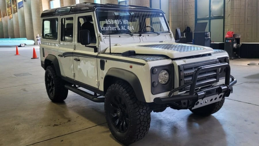1996 Land Rover Defender 110 - Image 23 of 26