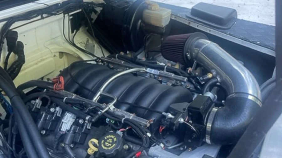 1996 Land Rover Defender 110 - Image 10 of 14