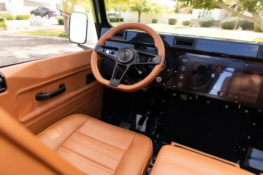 1996 Land Rover Defender 110 - Image 24 of 31