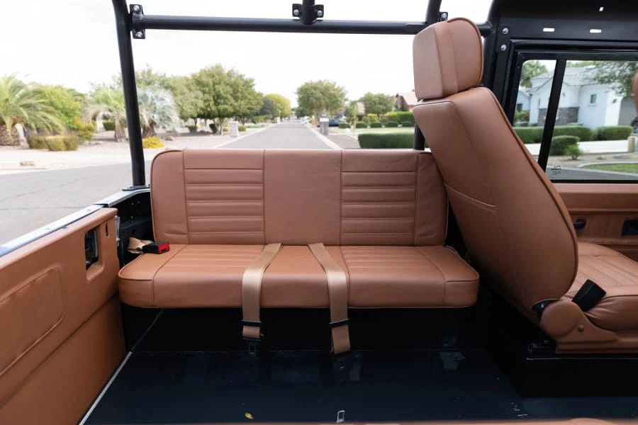 1996 Land Rover Defender 110 - Image 25 of 31