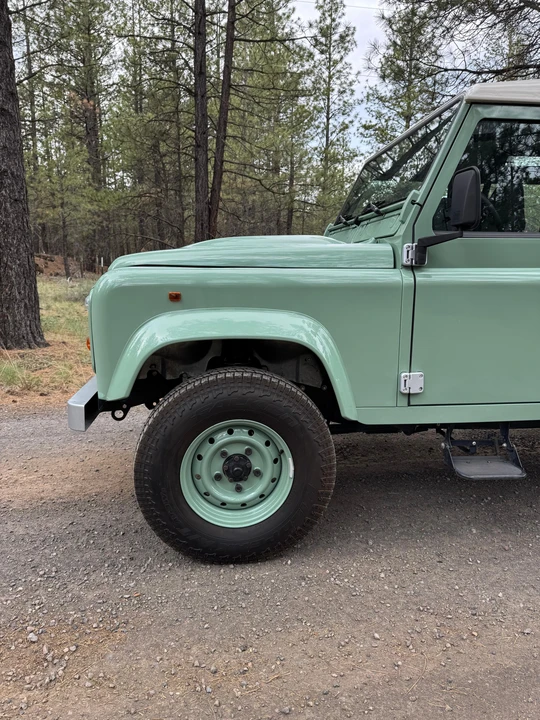 1996 Land Rover Defender 110 - Image 21 of 31