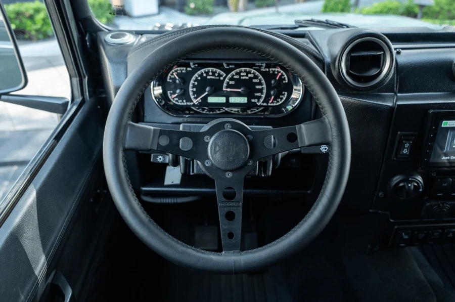 1996 Land Rover Defender 110 - Image 31 of 31