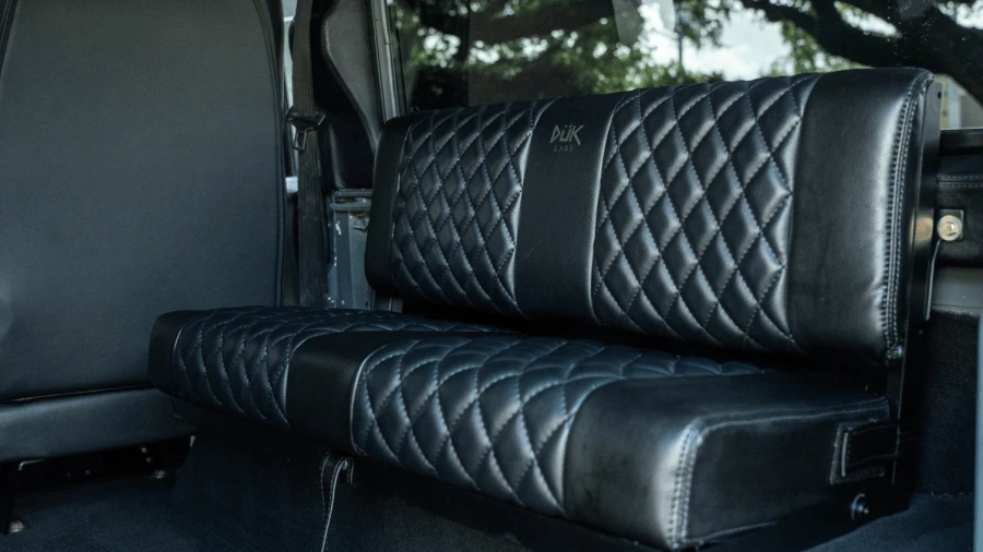 1996 Land Rover Defender 110 - Image 20 of 31