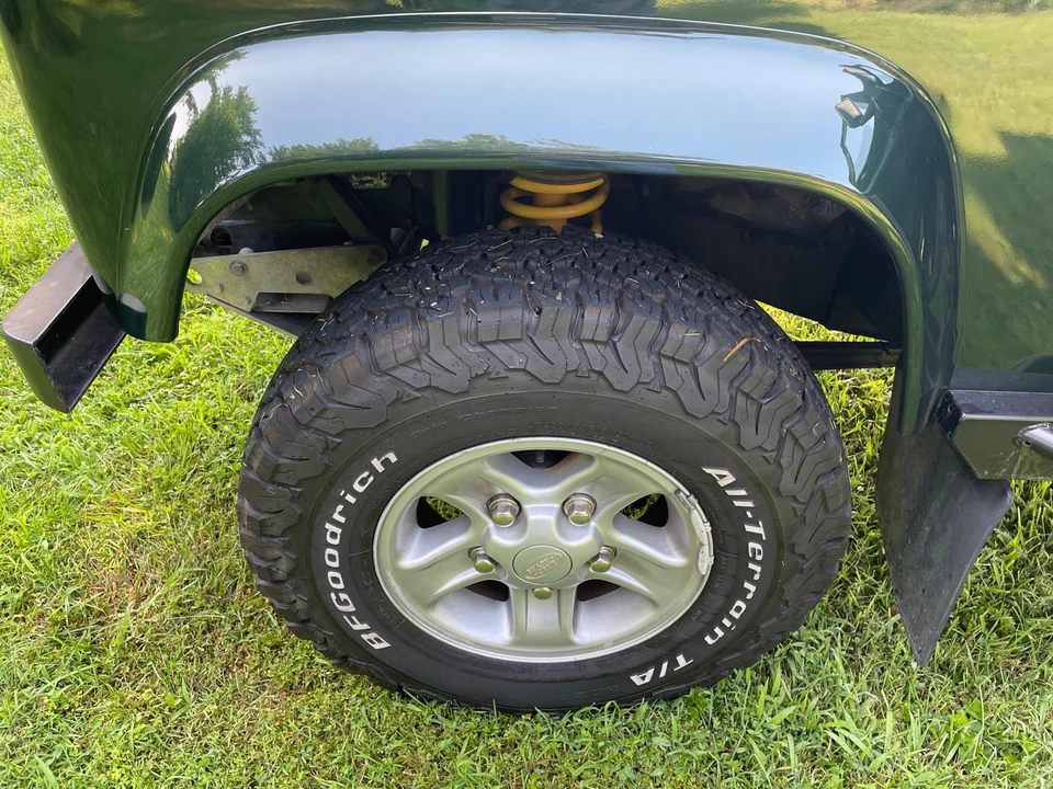 1996 Land Rover Defender 110 - Image 23 of 31