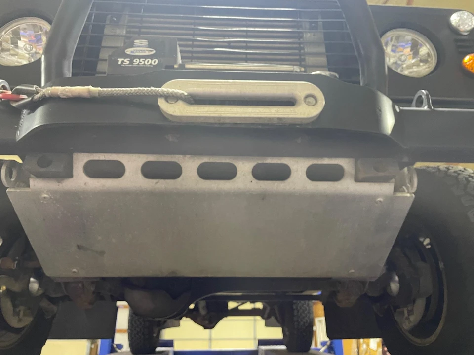 1996 Land Rover Defender 110 - Image 13 of 31