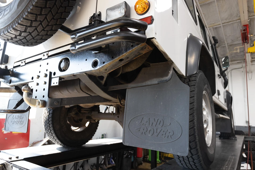 1996 Land Rover Defender 110 - Image 22 of 31