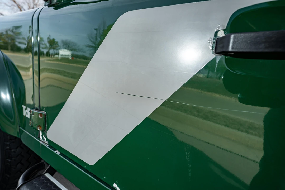 1996 Land Rover Defender 110 - Image 19 of 31