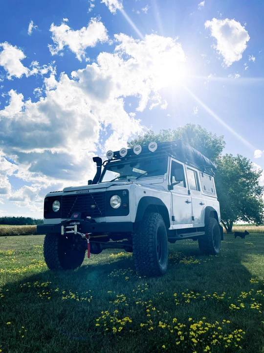 1996 Land Rover Defender 110 - Image 7 of 28