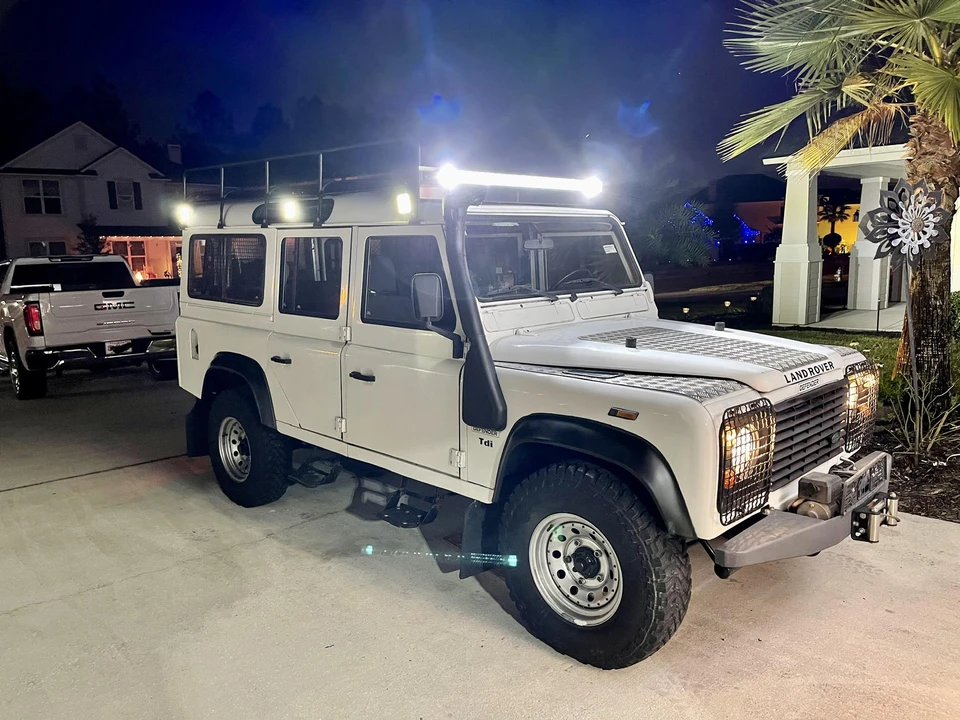 1996 Land Rover Defender 110 - Image 31 of 31