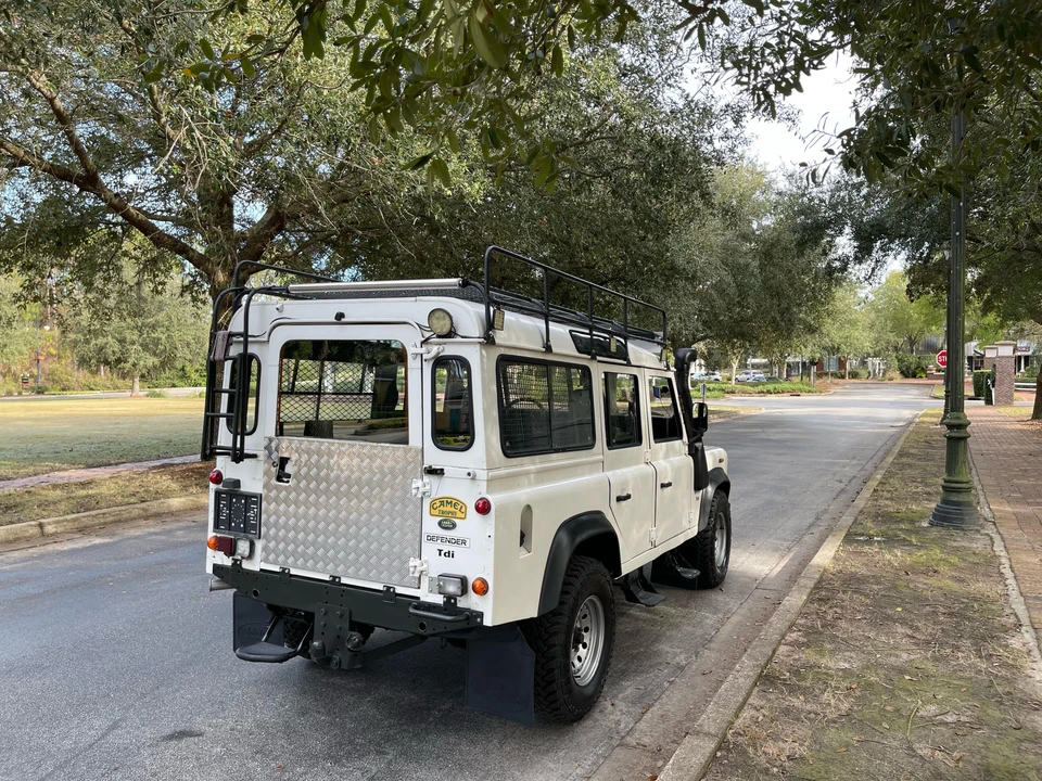 1996 Land Rover Defender 110 - Image 22 of 31