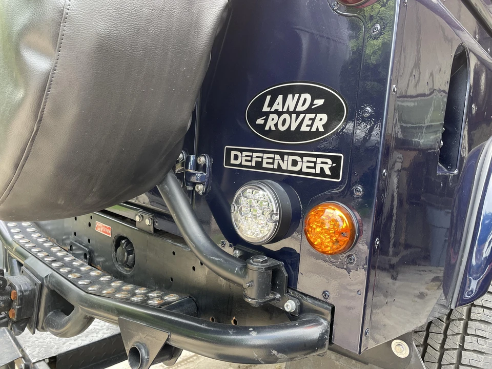 1996 Land Rover Defender 110 - Image 31 of 31