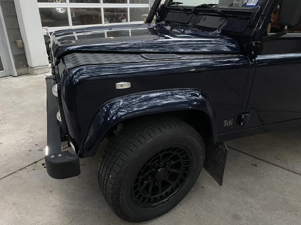 1996 Land Rover Defender 110 - Image 19 of 31