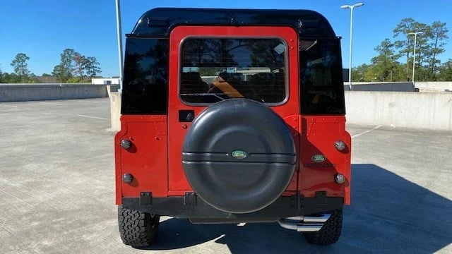 1996 Land Rover Defender 110 - Image 31 of 31