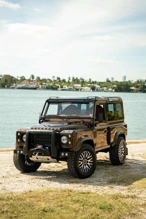 1996 Land Rover Defender 90 - Image 6 of 21