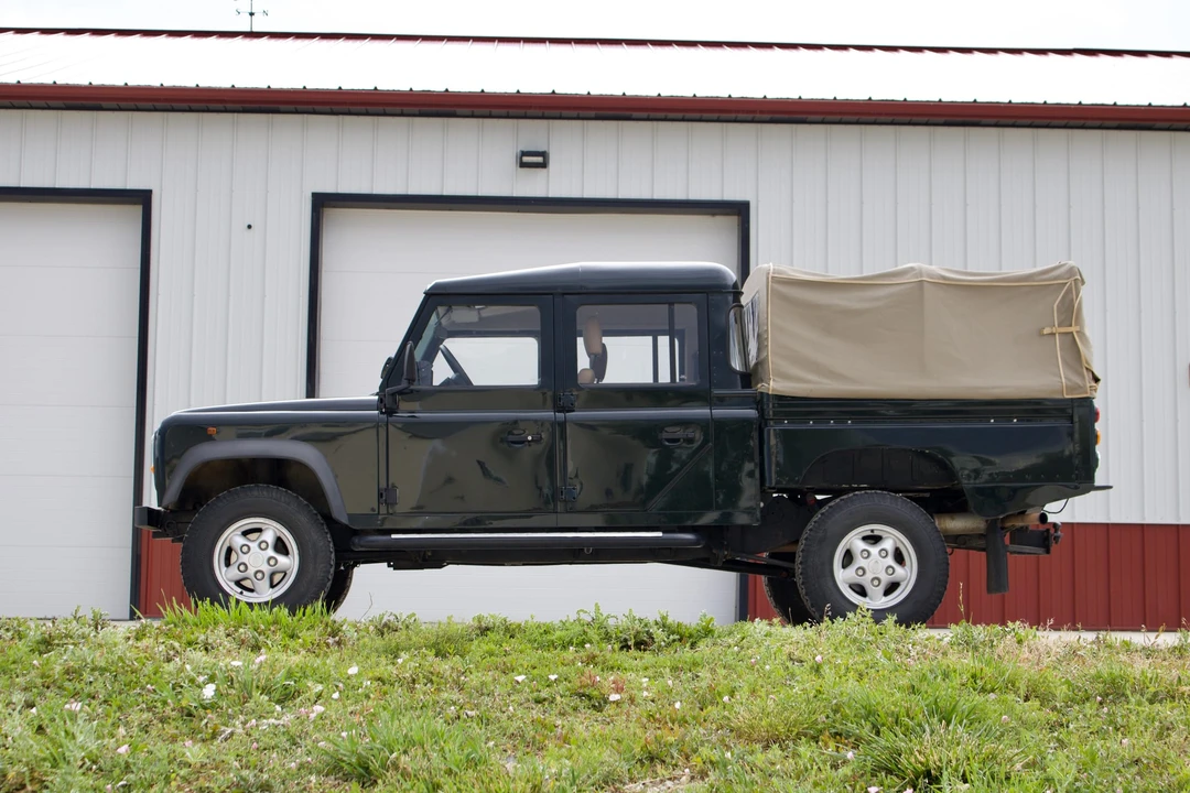 1996 Land Rover Defender 130 - Image 27 of 31