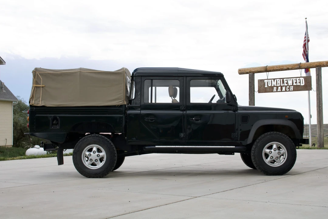 1996 Land Rover Defender 130 - Image 21 of 31