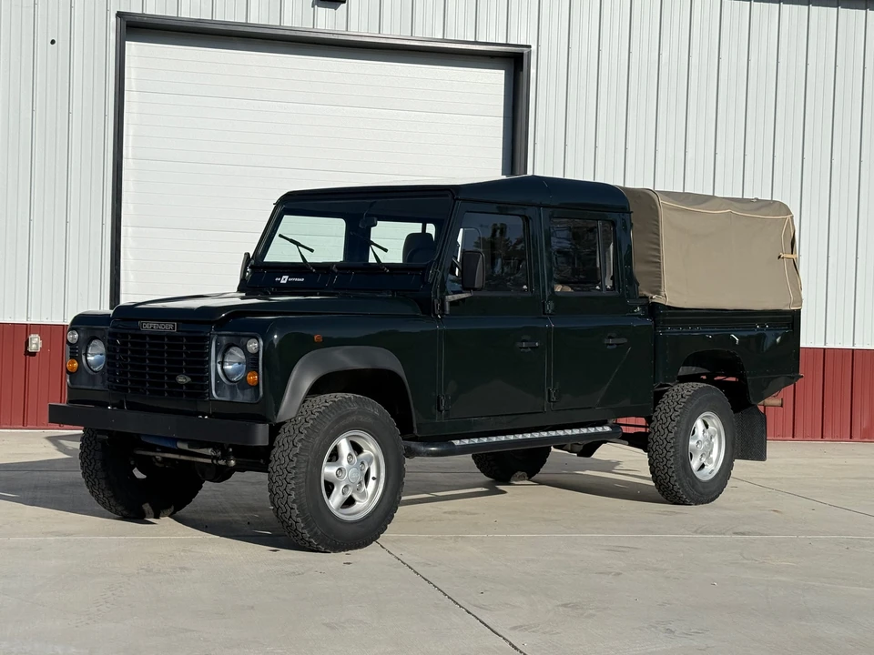 1996 Land Rover Defender 130 - Image 17 of 31