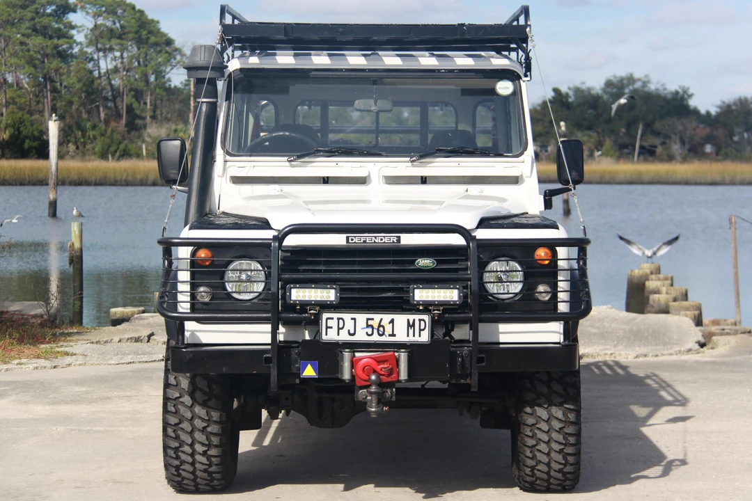 1996 Land Rover Defender 130 - Image 3 of 5
