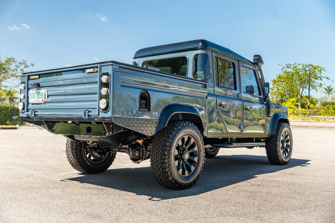 1996 Land Rover Defender 130 - Image 15 of 31