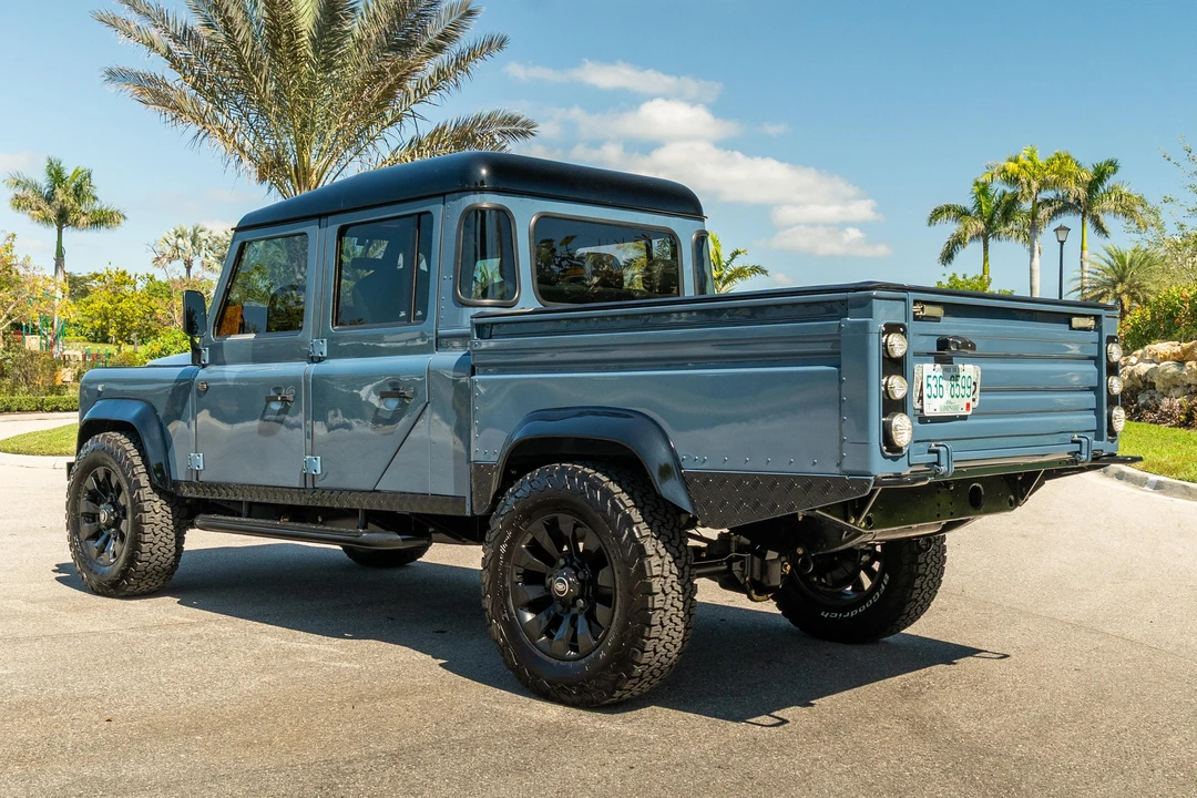 1996 Land Rover Defender 130 - Image 14 of 31
