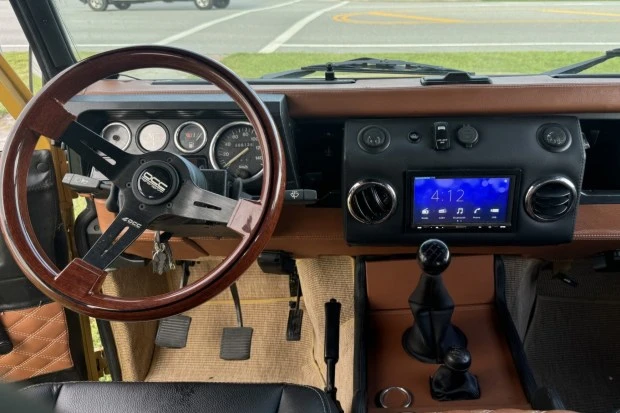 1996 Land Rover Defender 130 - Image 5 of 7
