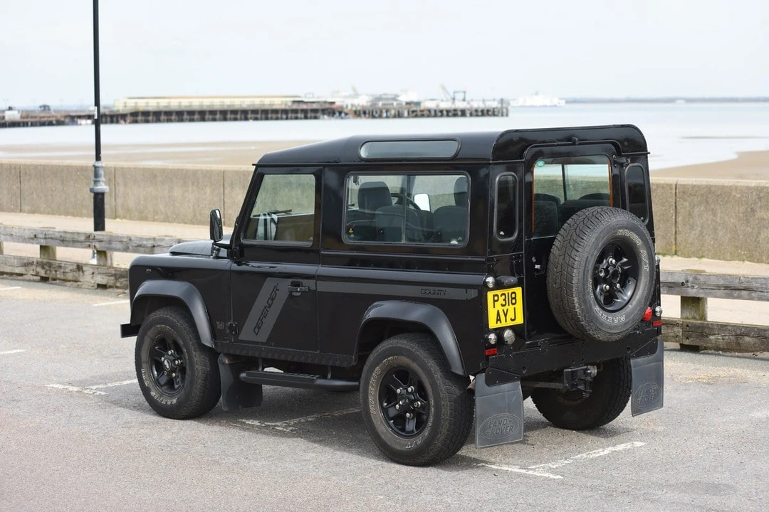 1996 Land Rover Defender 90 - Image 4 of 30