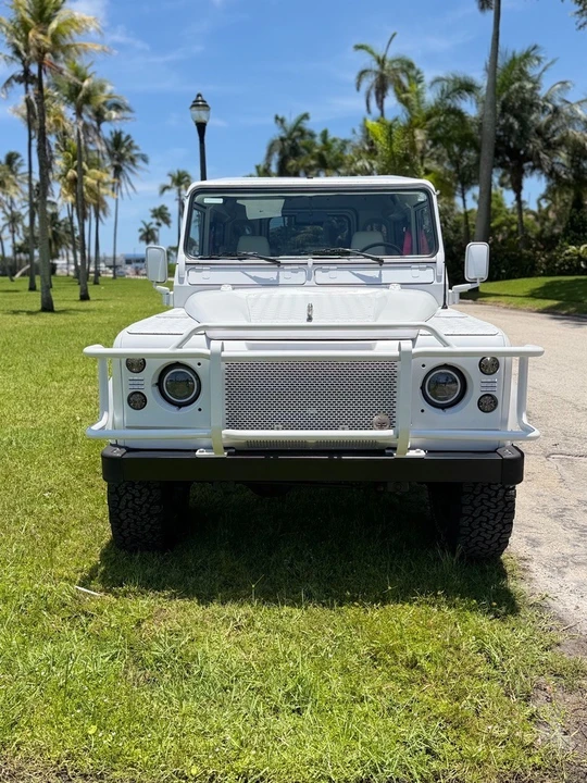 1996 Land Rover Defender 90 - Image 3 of 31