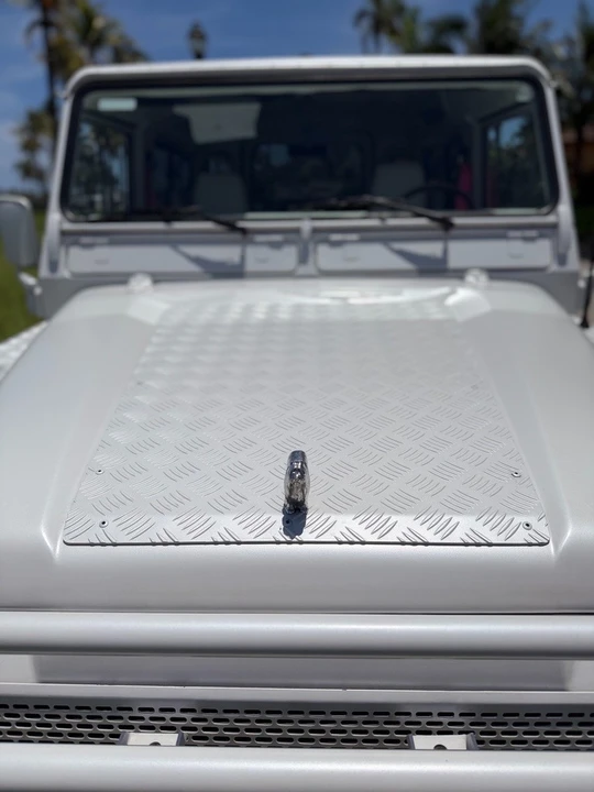 1996 Land Rover Defender 90 - Image 10 of 31