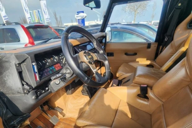 1996 Land Rover Defender 90 - Image 5 of 8