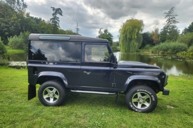 1996 Land Rover Defender 90 - Image 3 of 8