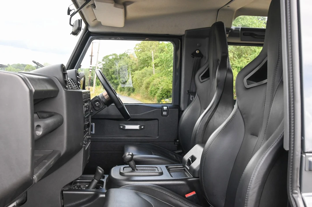 1996 Land Rover Defender 90 - Image 20 of 30