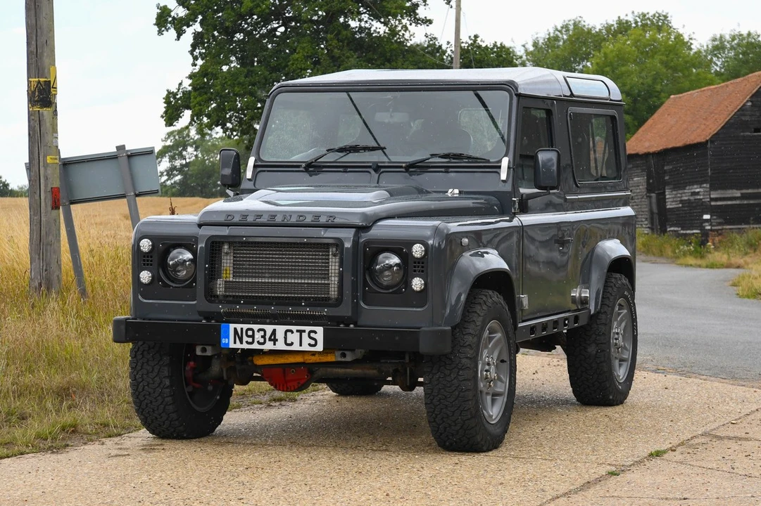 1996 Land Rover Defender 90 - Image 10 of 30