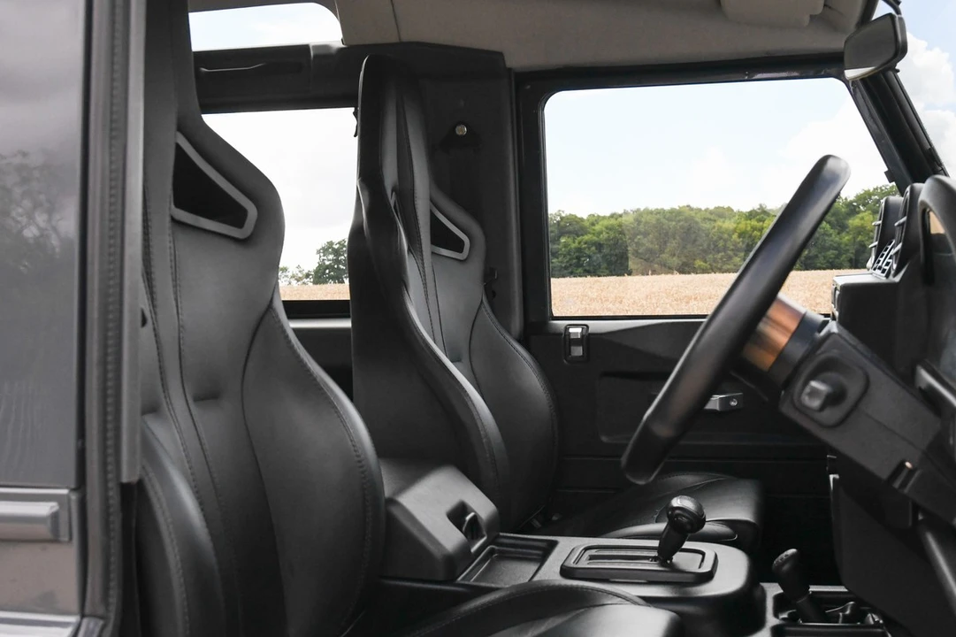 1996 Land Rover Defender 90 - Image 17 of 30