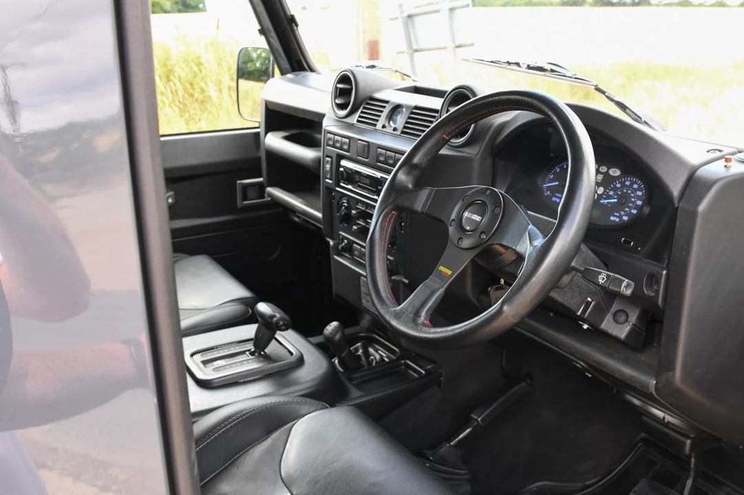 1996 Land Rover Defender 90 - Image 24 of 30