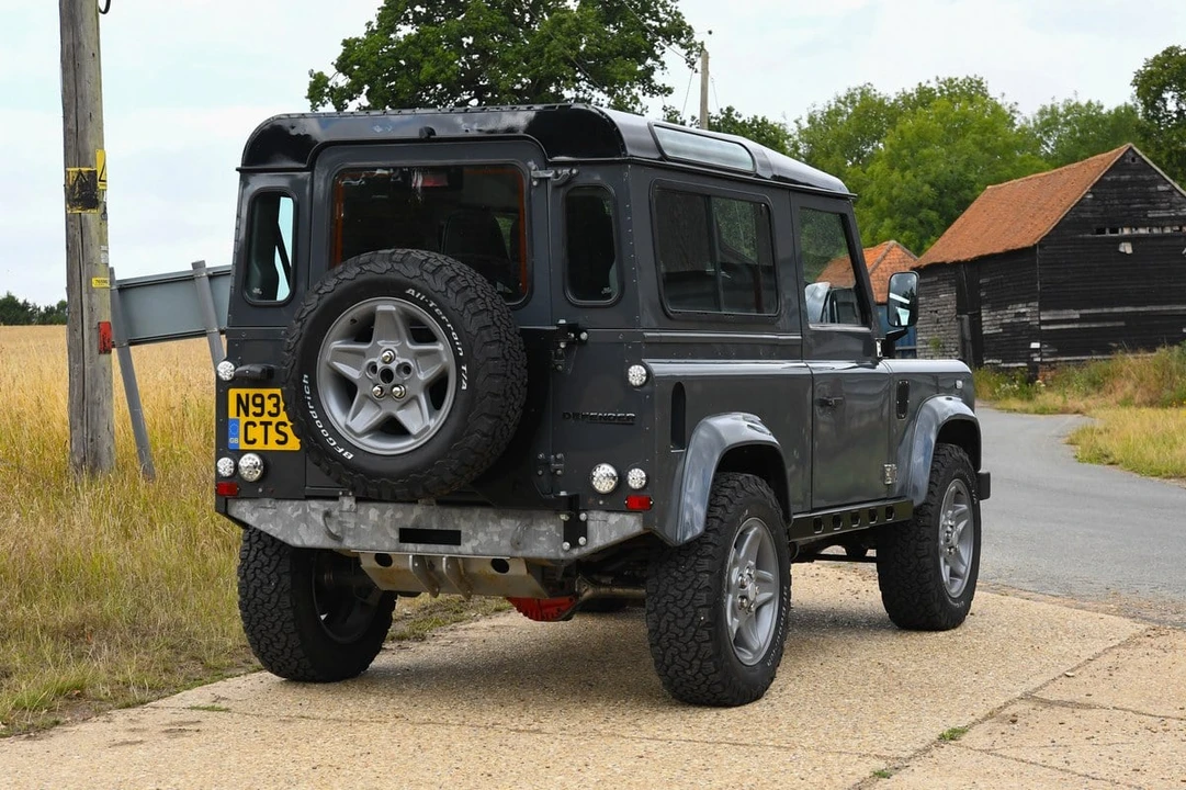1996 Land Rover Defender 90 - Image 4 of 30
