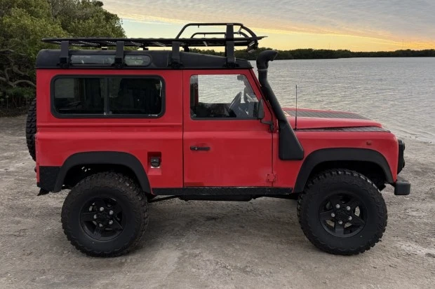 1996 Land Rover Defender 90 - Image 3 of 7