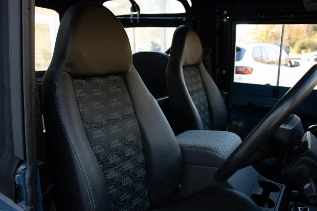 1996 Land Rover Defender 90 - Image 4 of 7