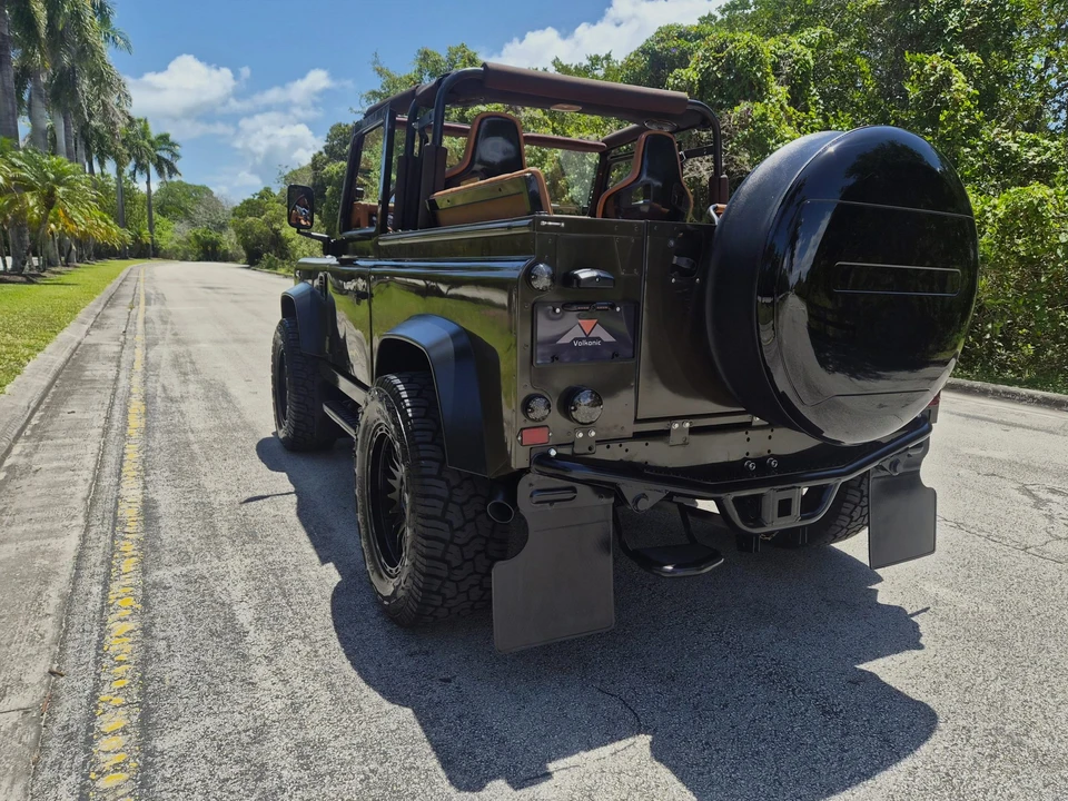1996 Land Rover Defender 90 - Image 13 of 31
