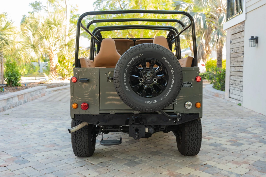 1996 Land Rover Defender 90 - Image 18 of 31