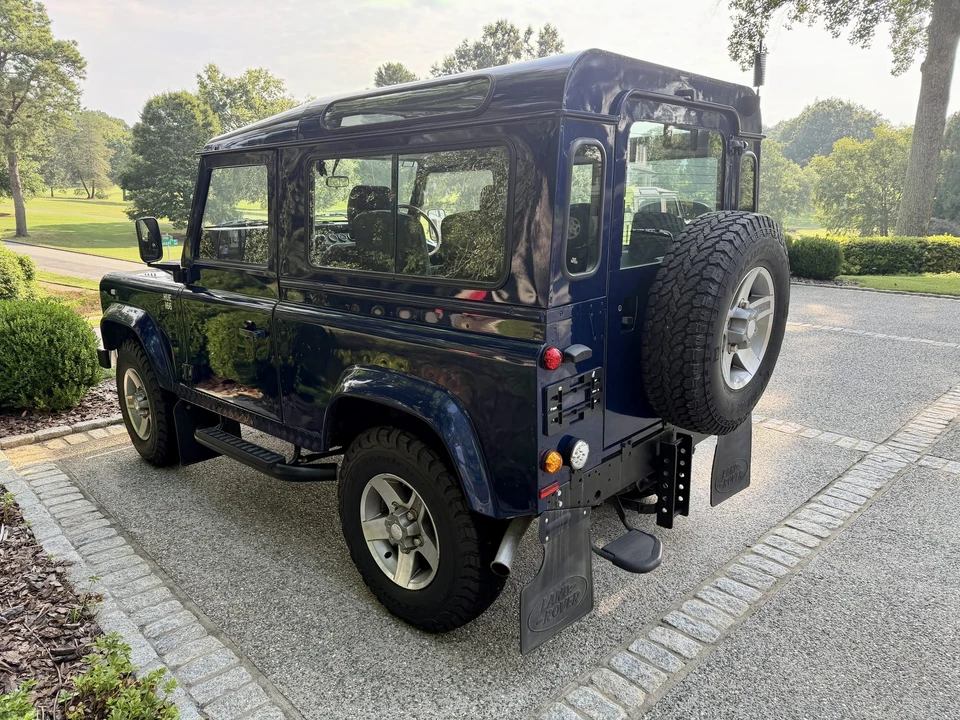 1996 Land Rover Defender 90 - Image 7 of 31