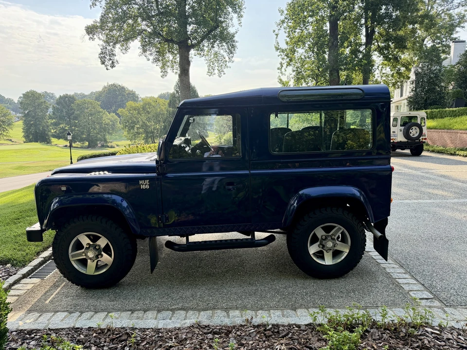 1996 Land Rover Defender 90 - Image 6 of 31