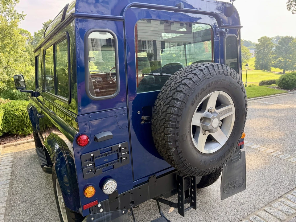 1996 Land Rover Defender 90 - Image 8 of 31