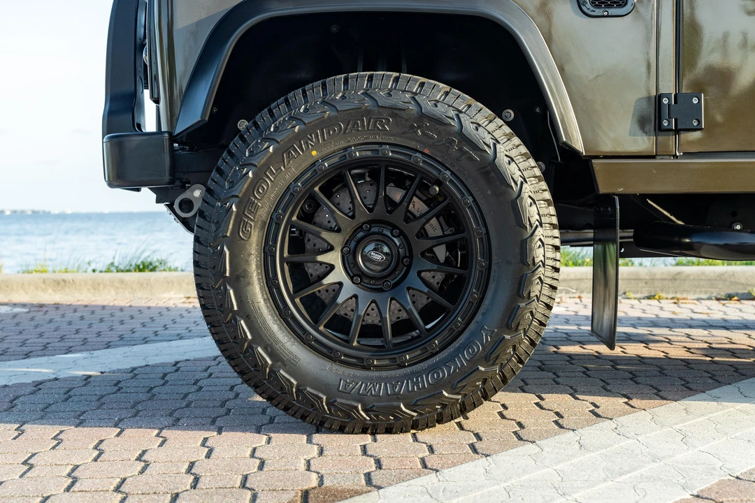 1996 Land Rover Defender 90 - Image 24 of 31