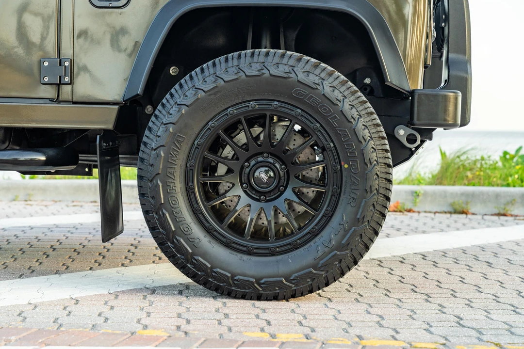 1996 Land Rover Defender 90 - Image 27 of 31